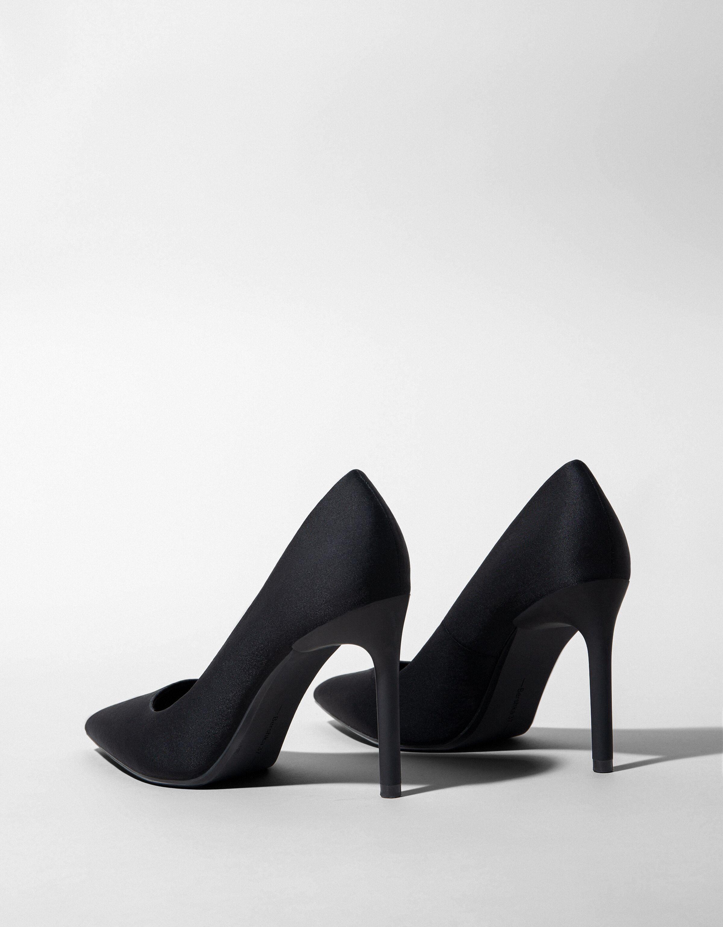 Tacones bershka store