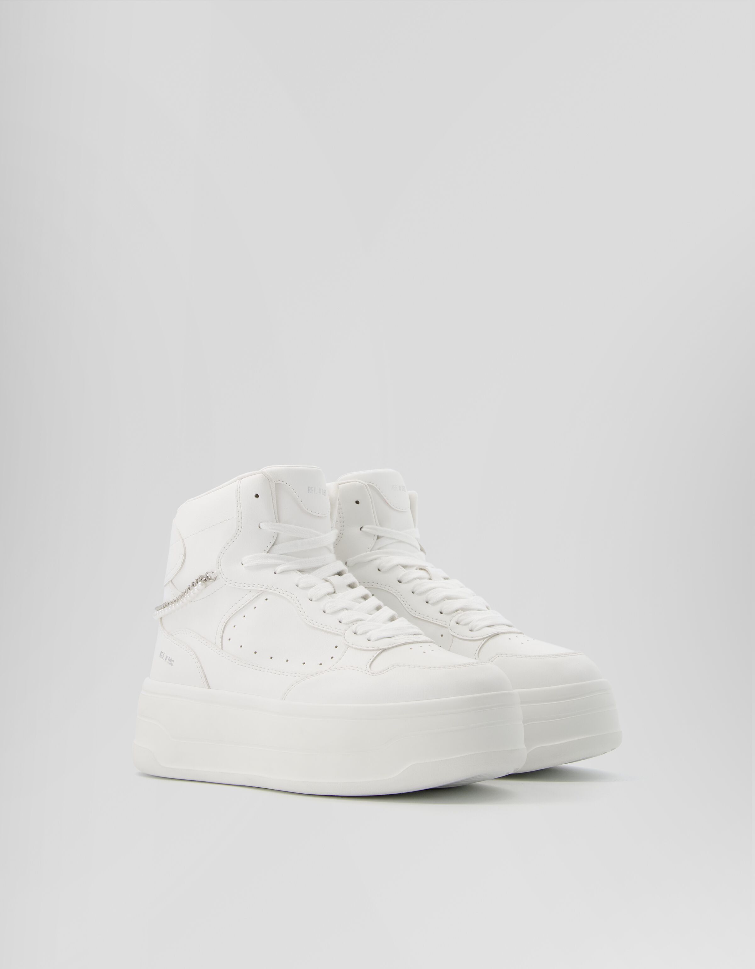 Bershka sales shoes sneakers
