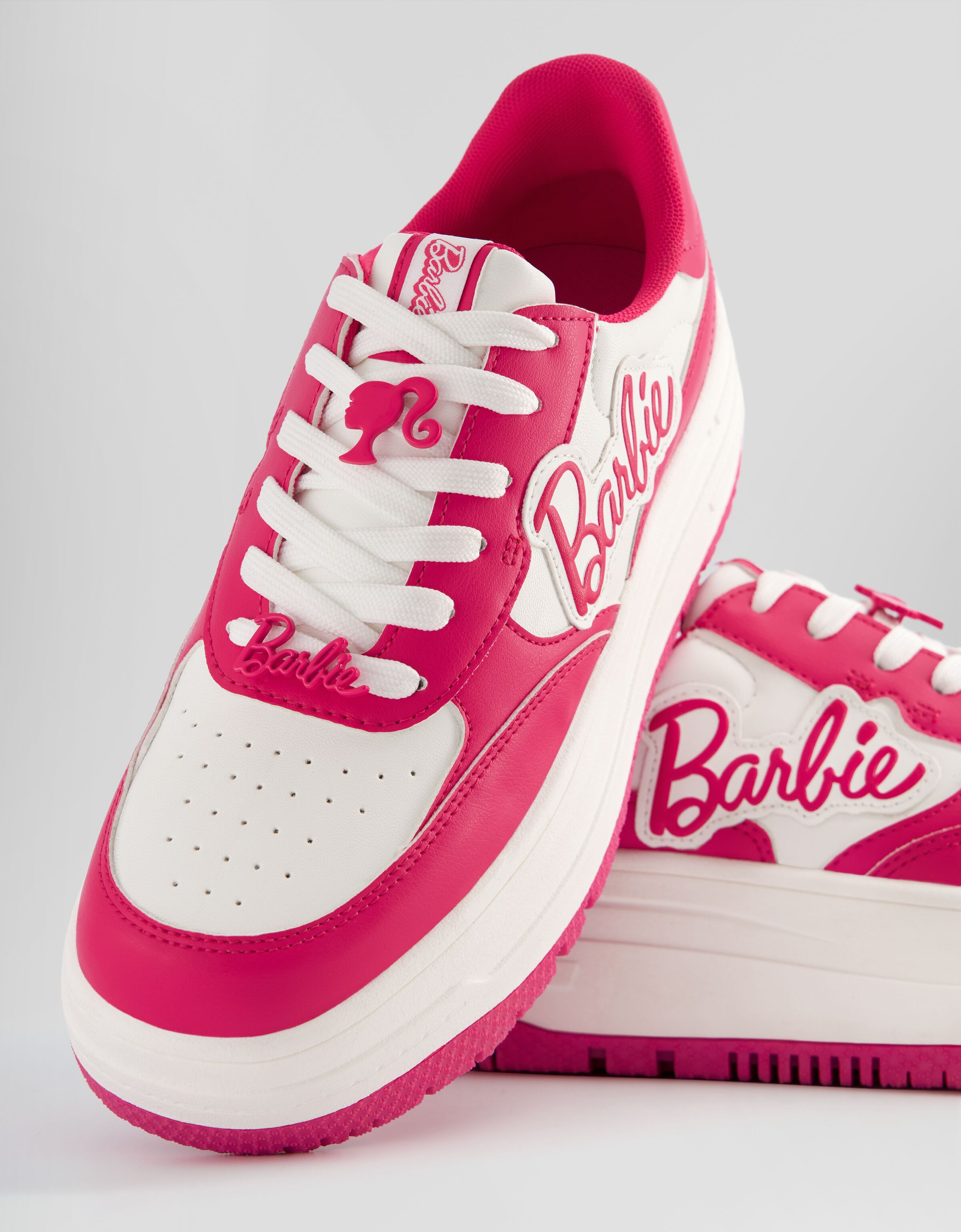 Barbie chaussures sale