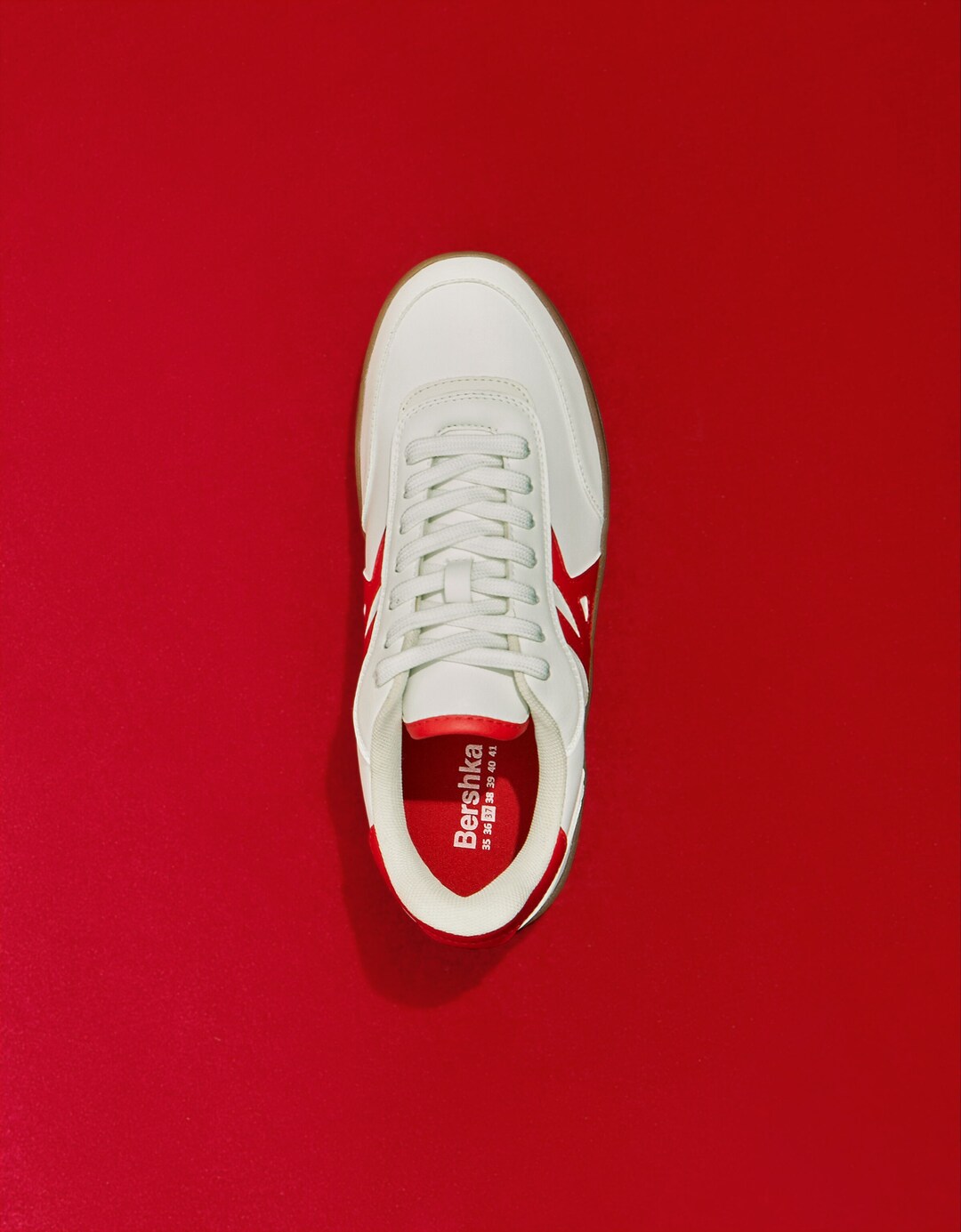 Retro-style trainers