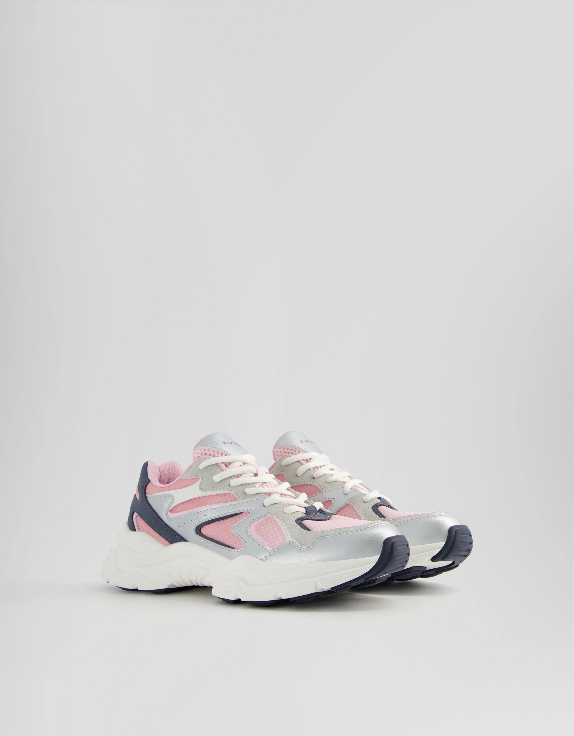 Zapatillas online supernenas bershka