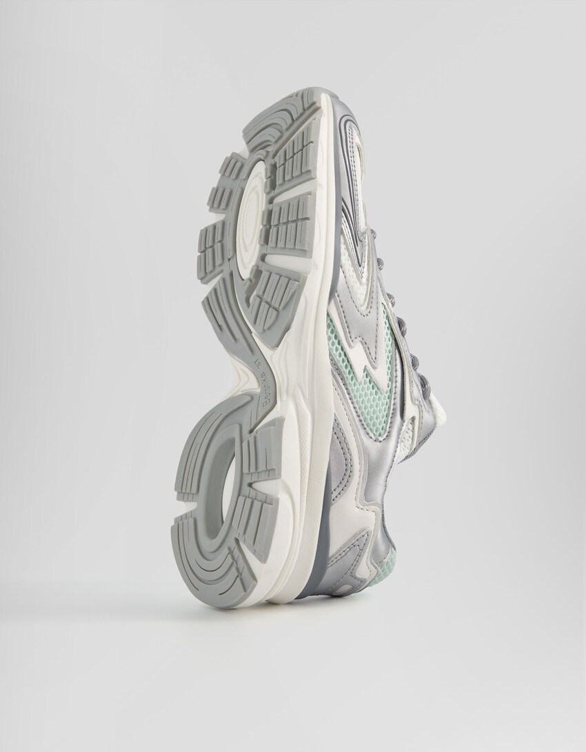 Kombinierte Sneaker mit Netzstoff und Metallic-Details-Kombiniert-3