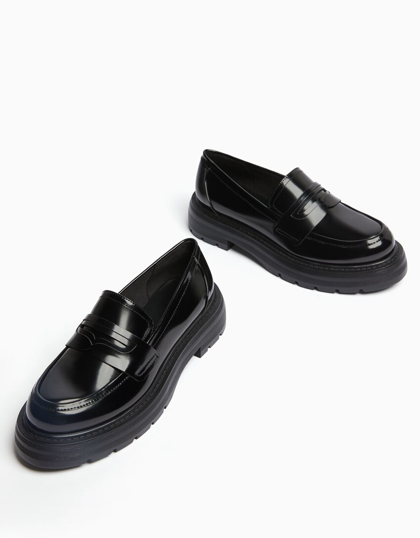 Loafers with penny strap and track soles-BLACK-2