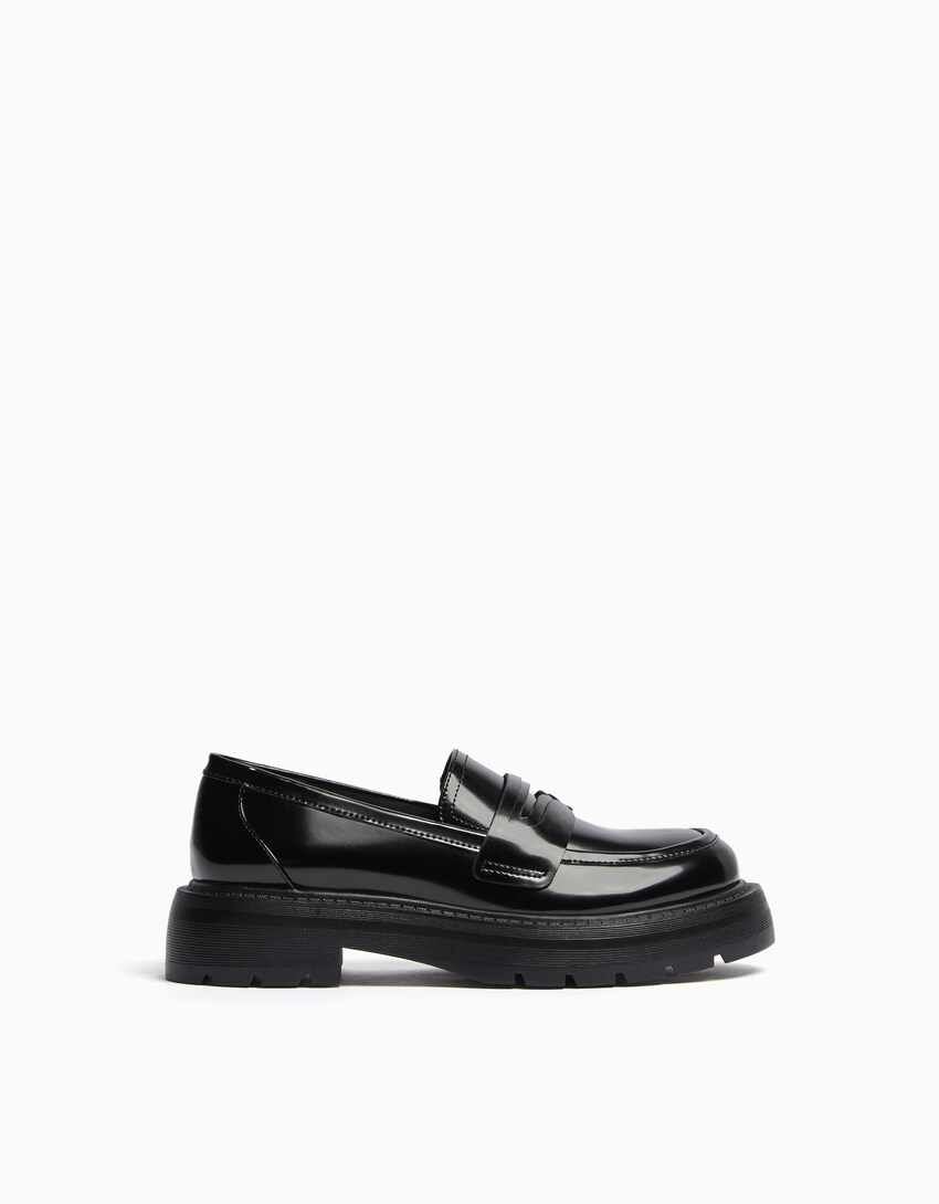 Loafers with penny strap and track soles-BLACK-5