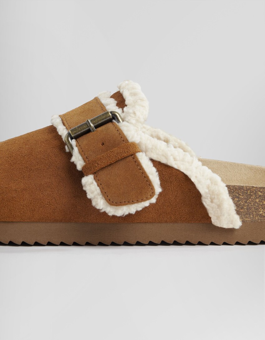 LEATHER faux shearling clogs with buckle-CAMEL-3