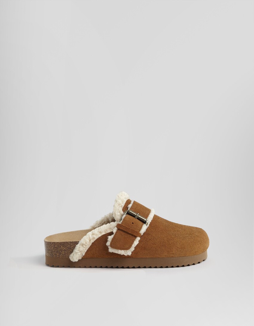 LEATHER faux shearling clogs with buckle-CAMEL-5