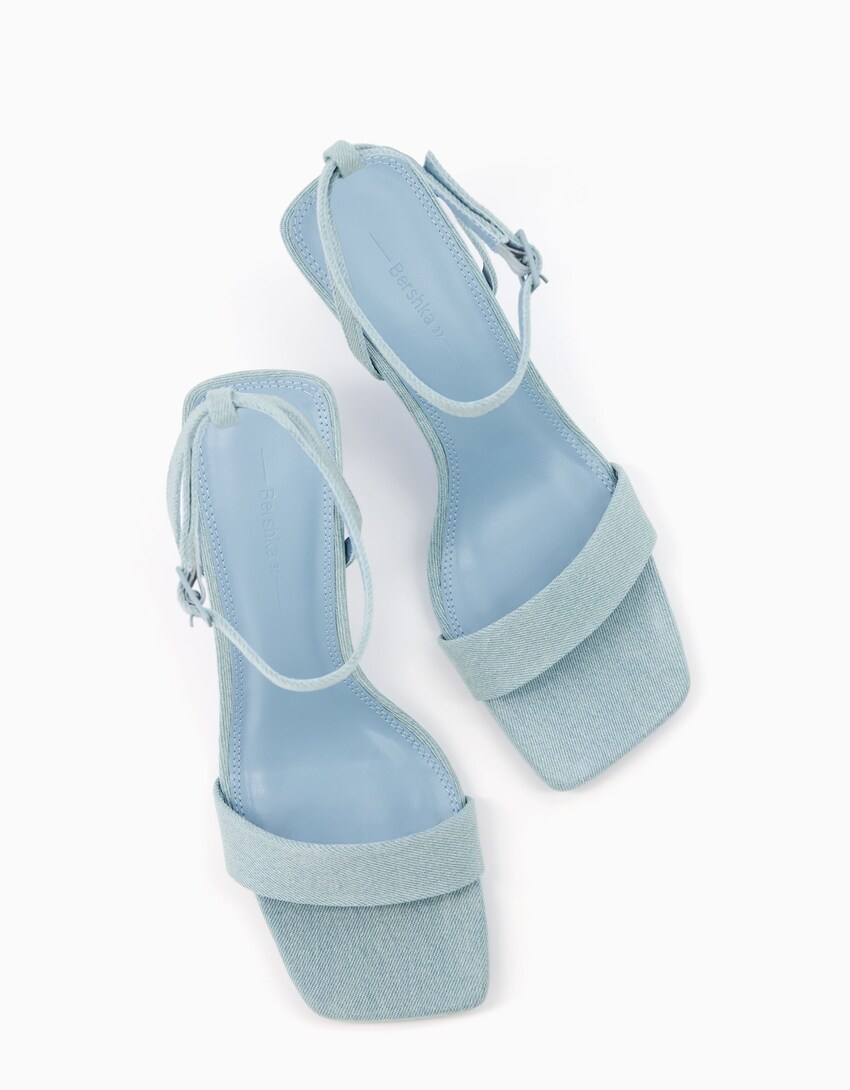 Sandalen mit Absatz und Knöchelriemchen-1-043-4