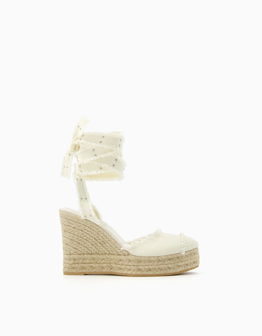 Keilabsatzschuhe aus Jute mit Schnürung und Nieten-Naturell-4