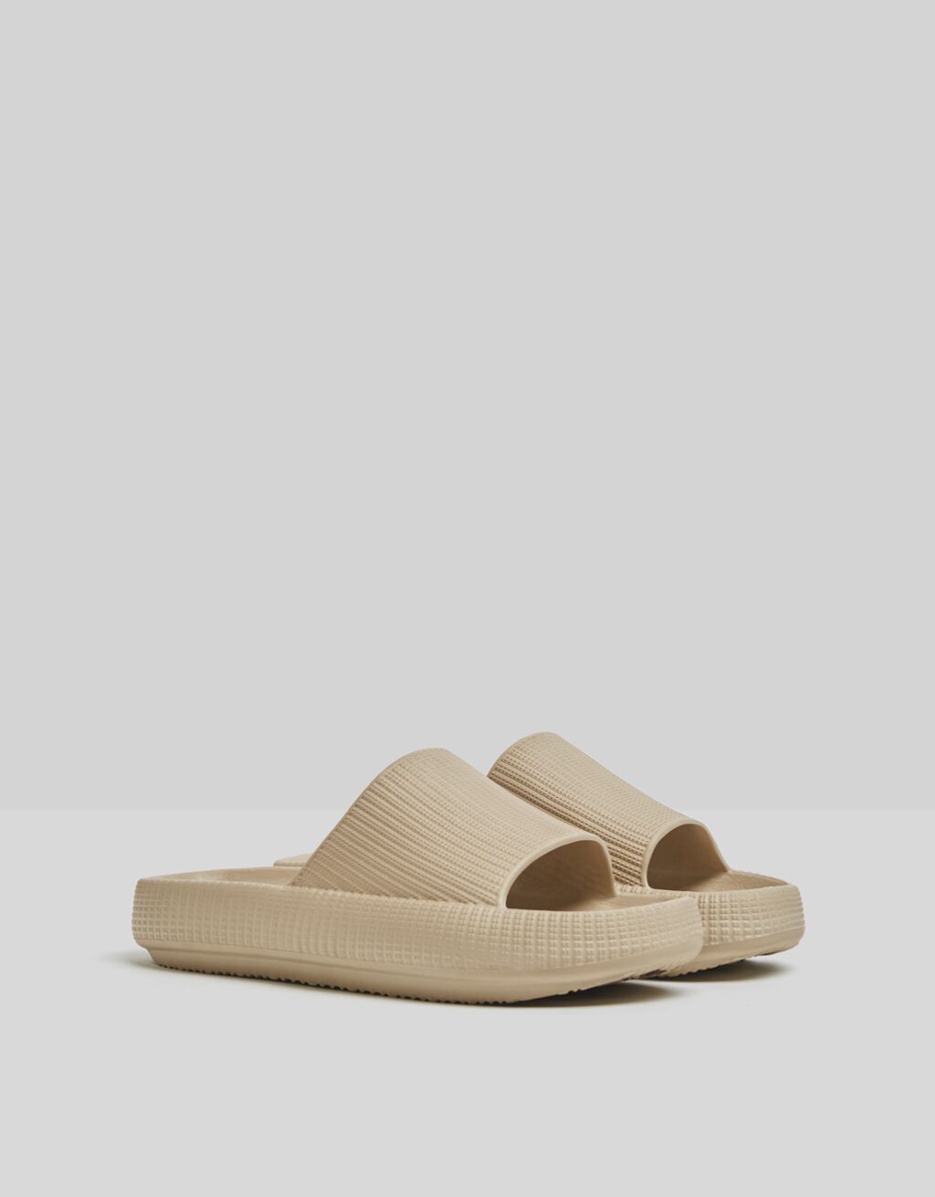 Bershka top sandales plates