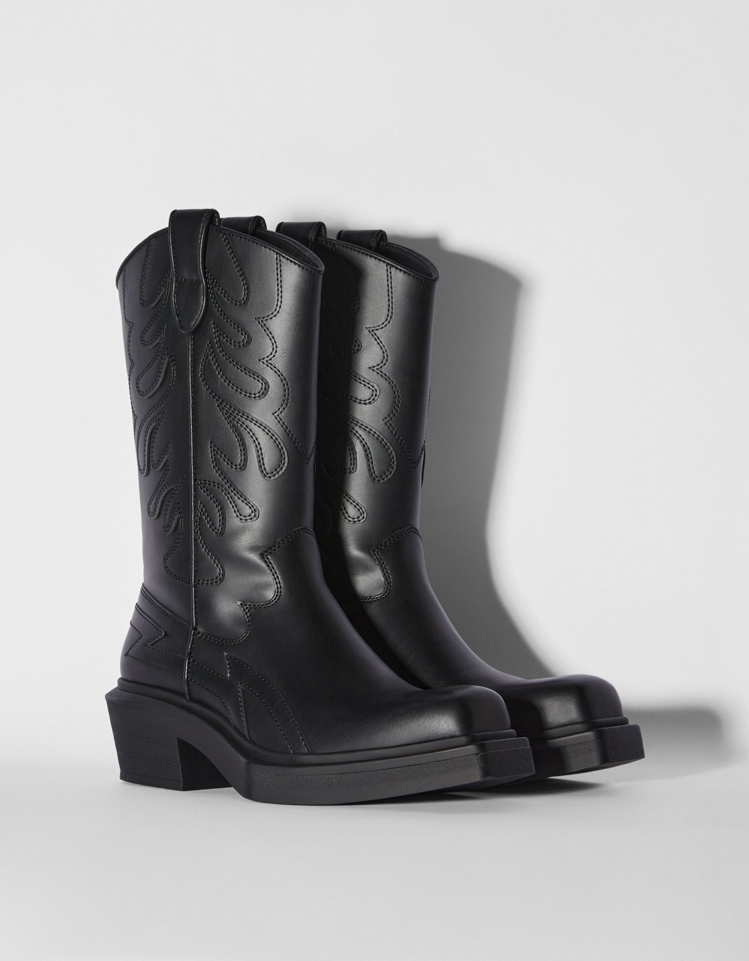 Bershka botas cowboy new arrivals