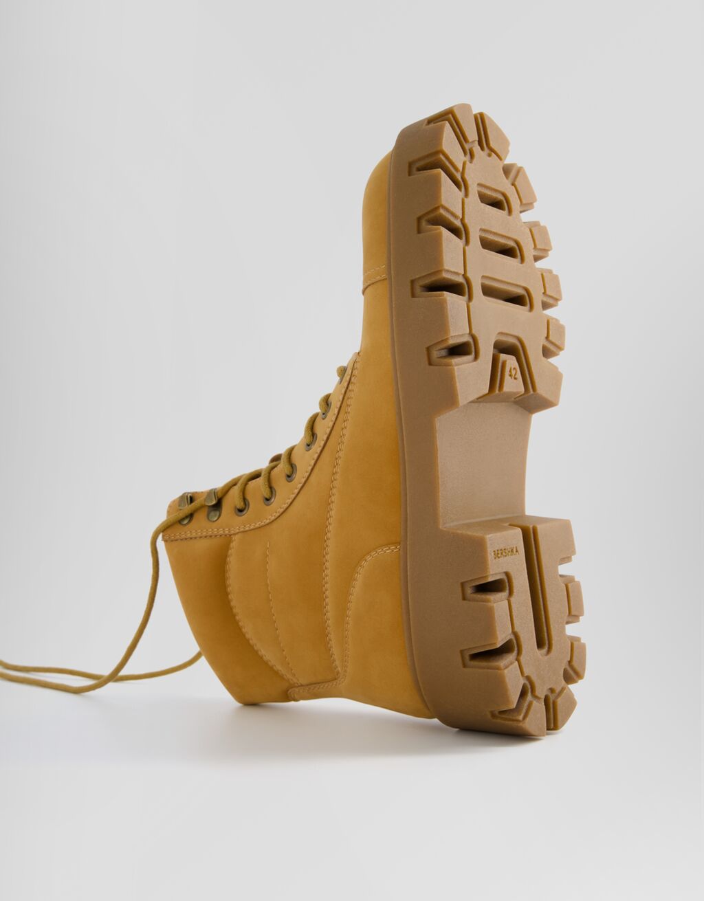 bershka track sole boots