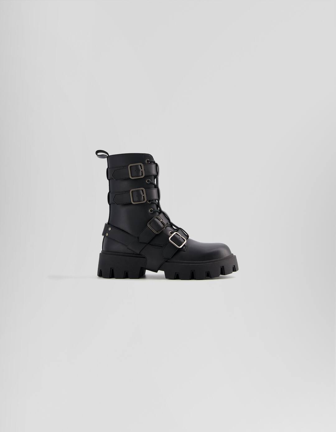 Men’s ankle boots with removable harness detail
