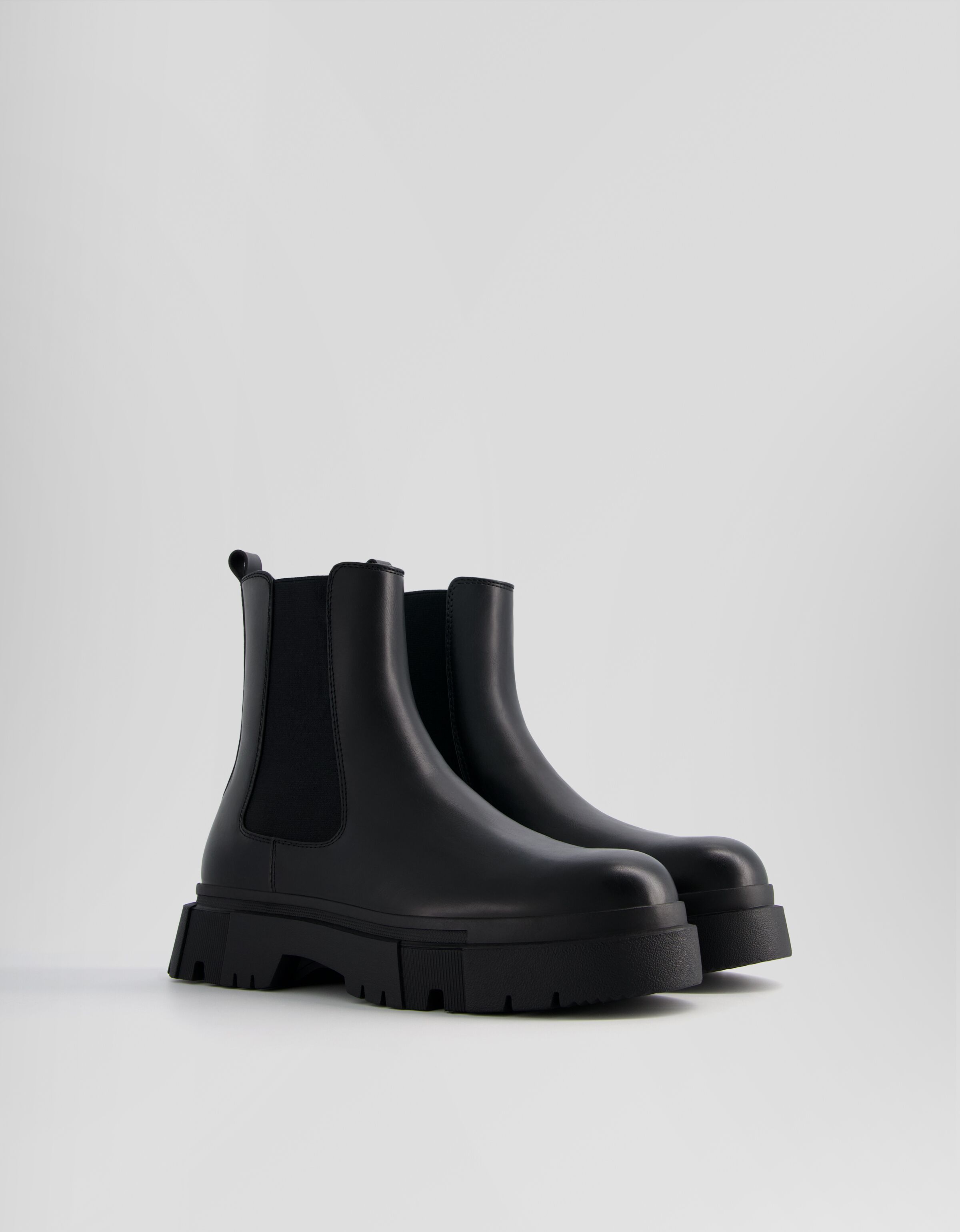 Bershka on sale chunky boots