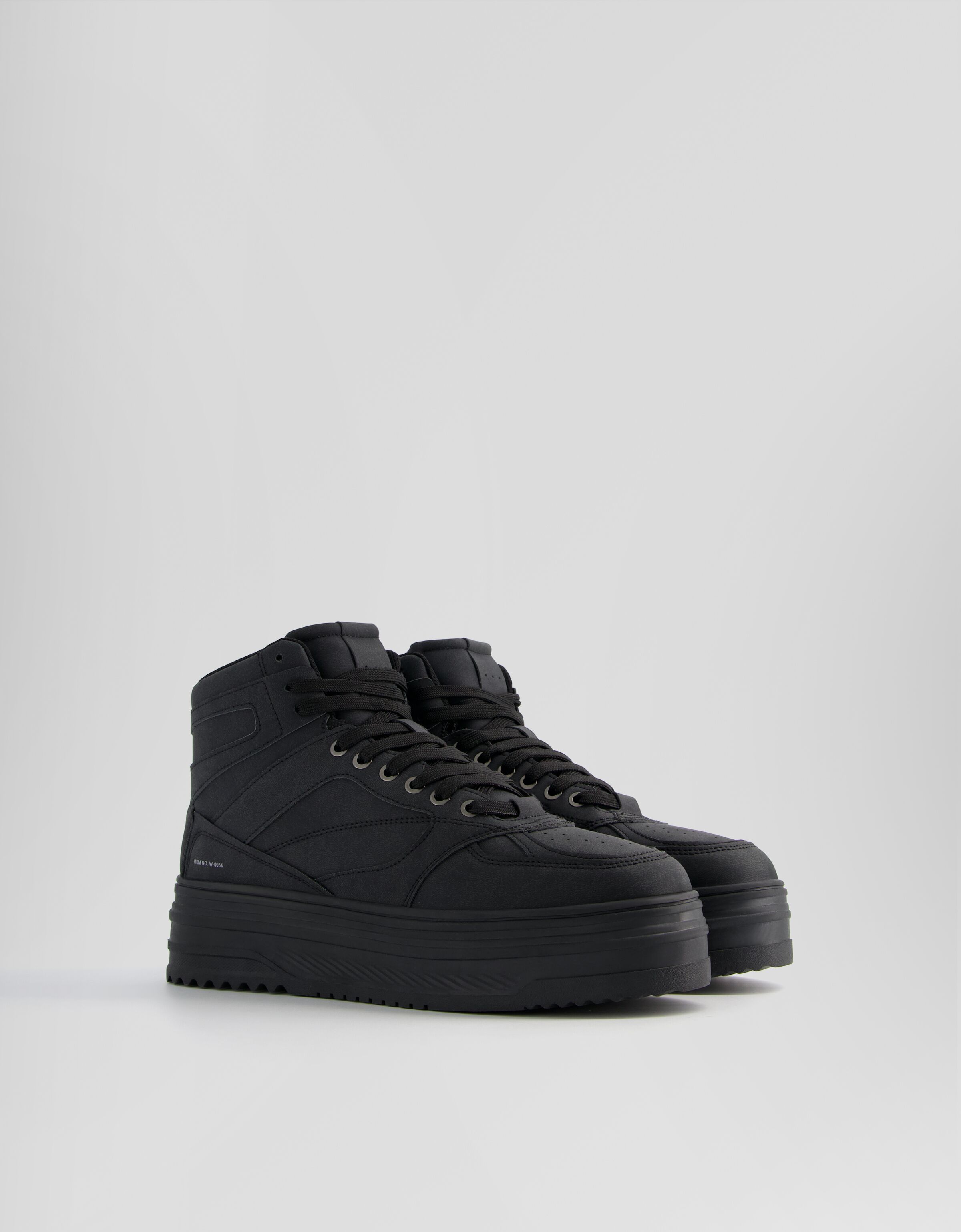 Baskets montantes semelle paisse homme Homme Bershka