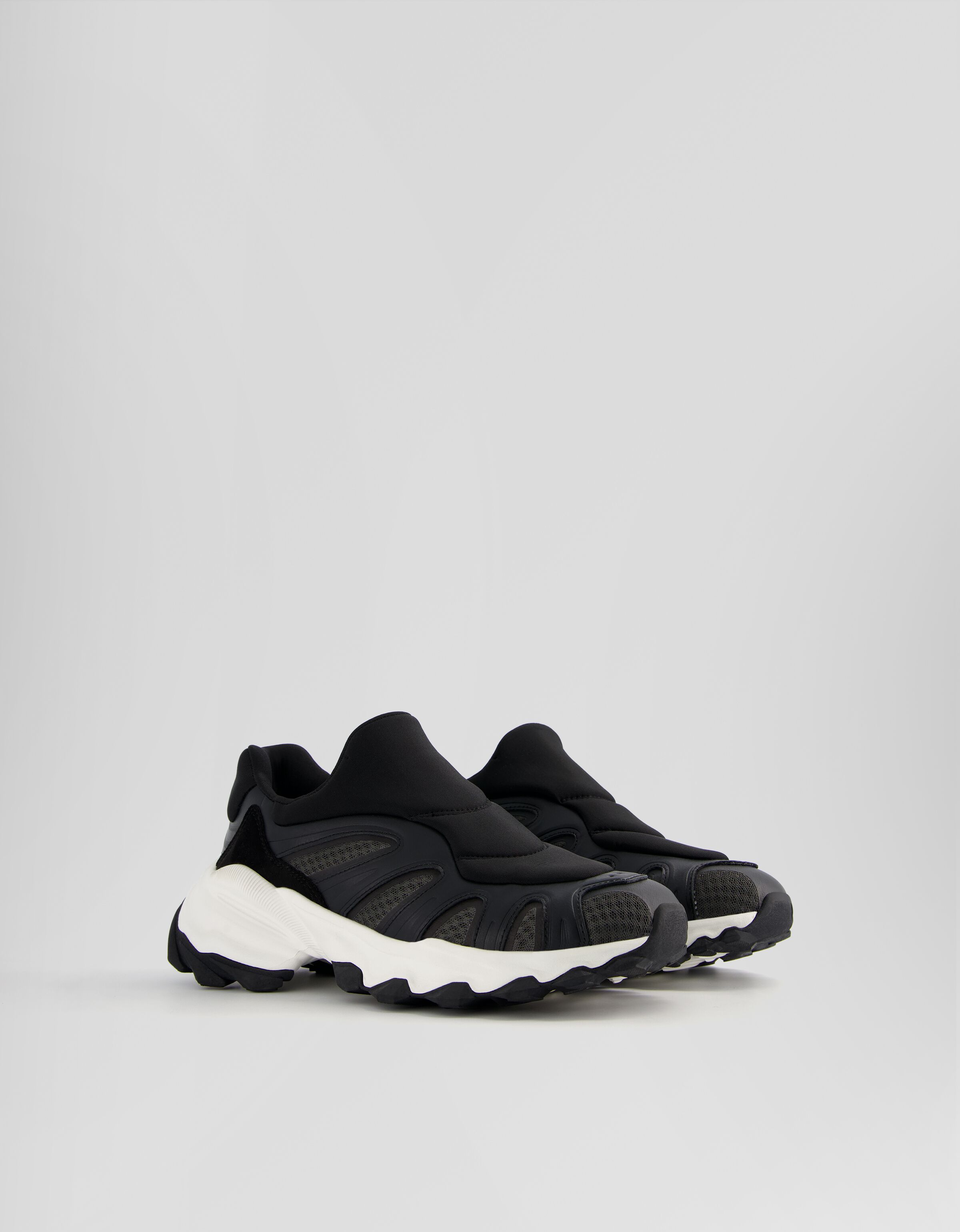 Men's mesh laceless sneakers - Shoes - Men | Bershka