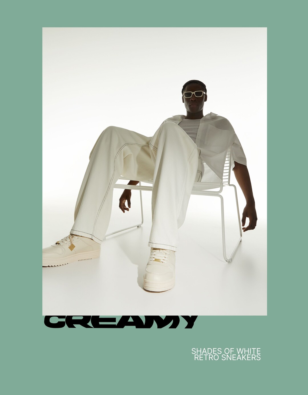 Men’s trainers with keyring