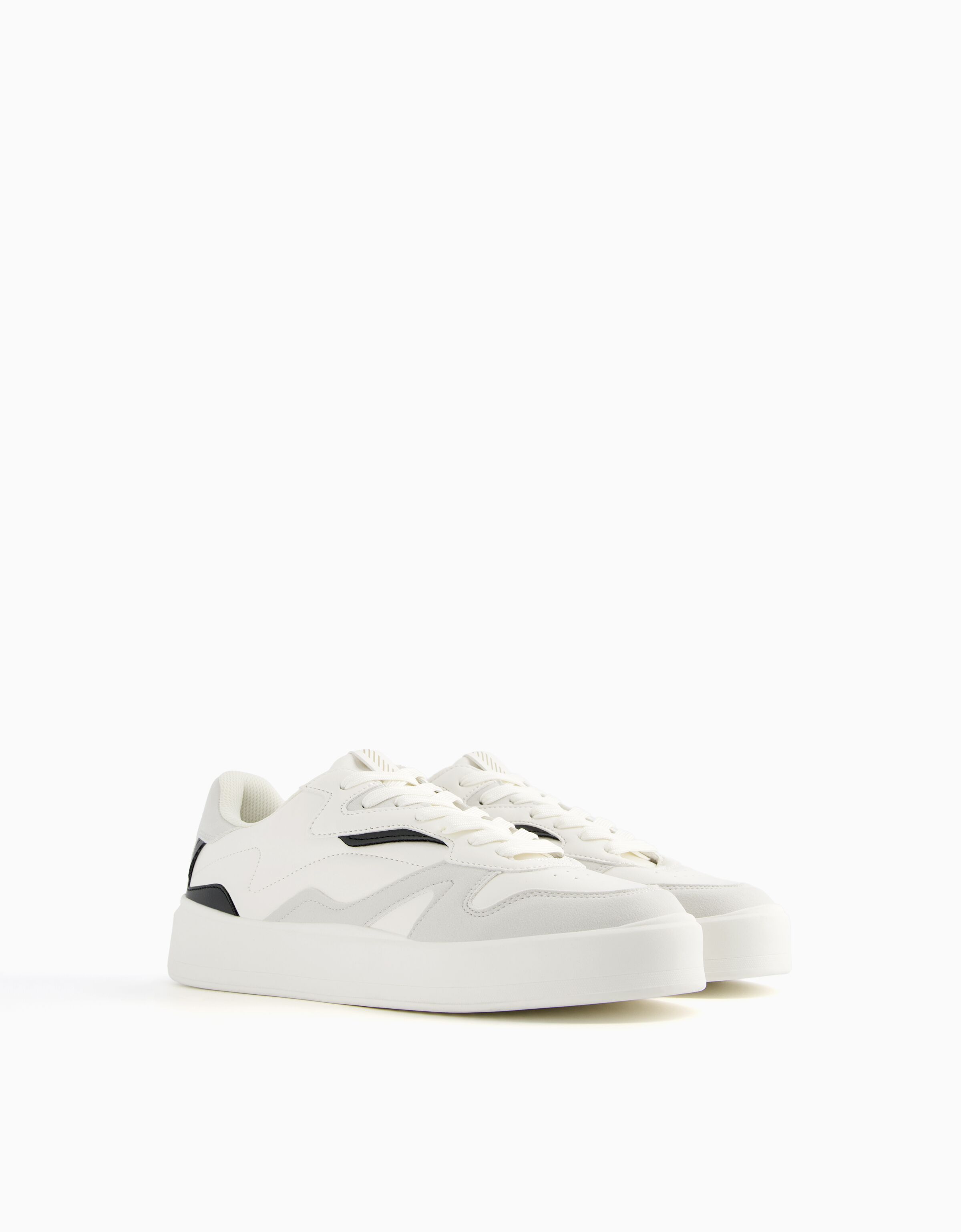 Men s contrasting sneakers View all Men Bershka