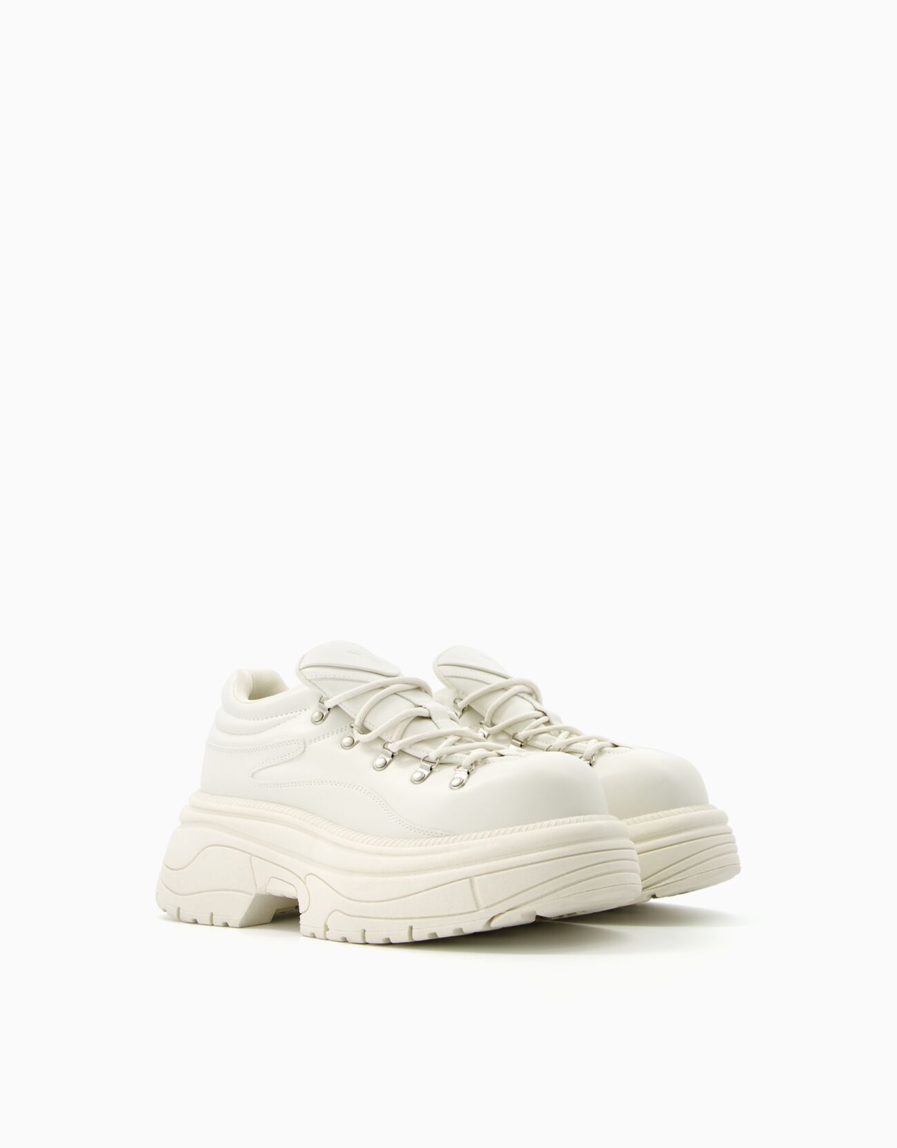 Bershka 2025 shoes sale