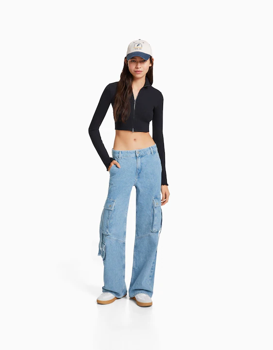Rondsel vallei plafond Multi-pocket cargo jeans - Jeans - Woman | Bershka