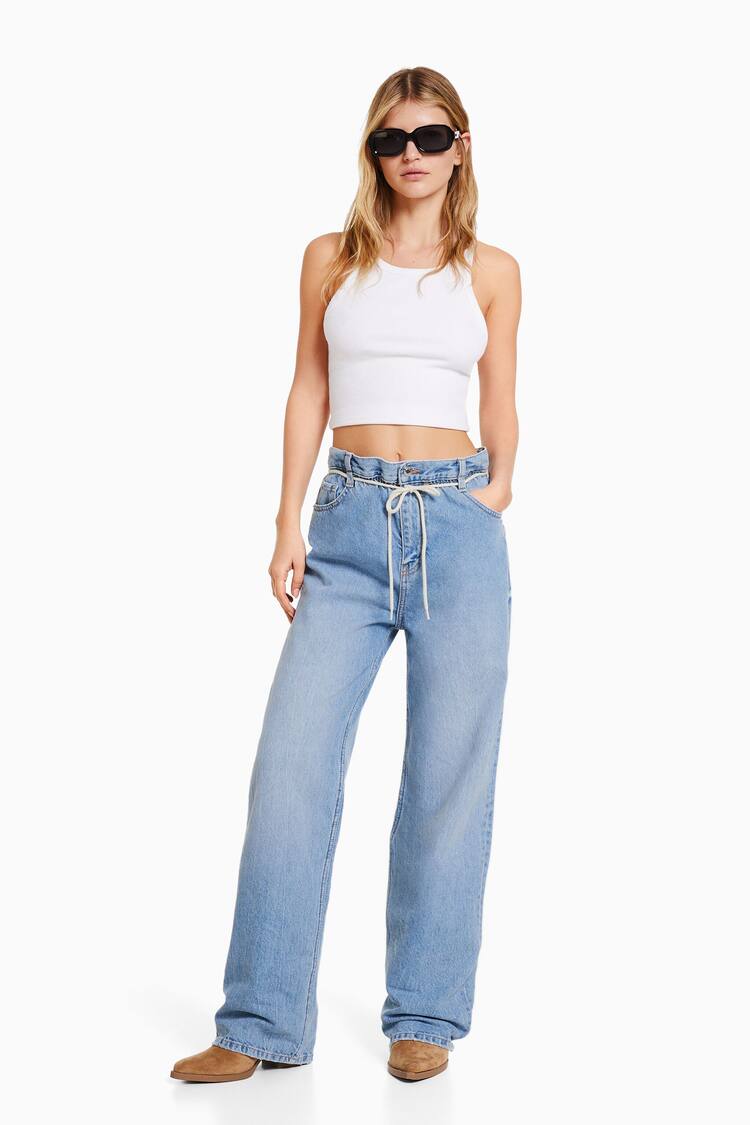 Straight-fit jeans with an elastic waistband