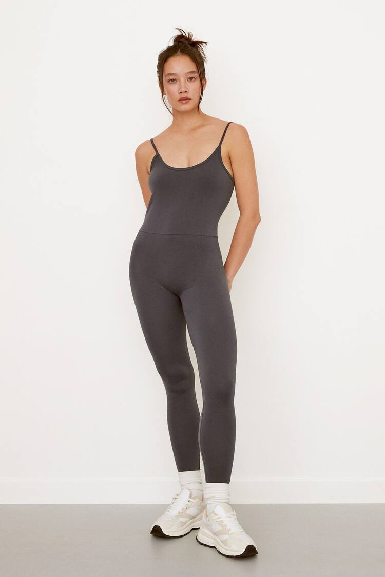 Seamless jumpsuit with straps