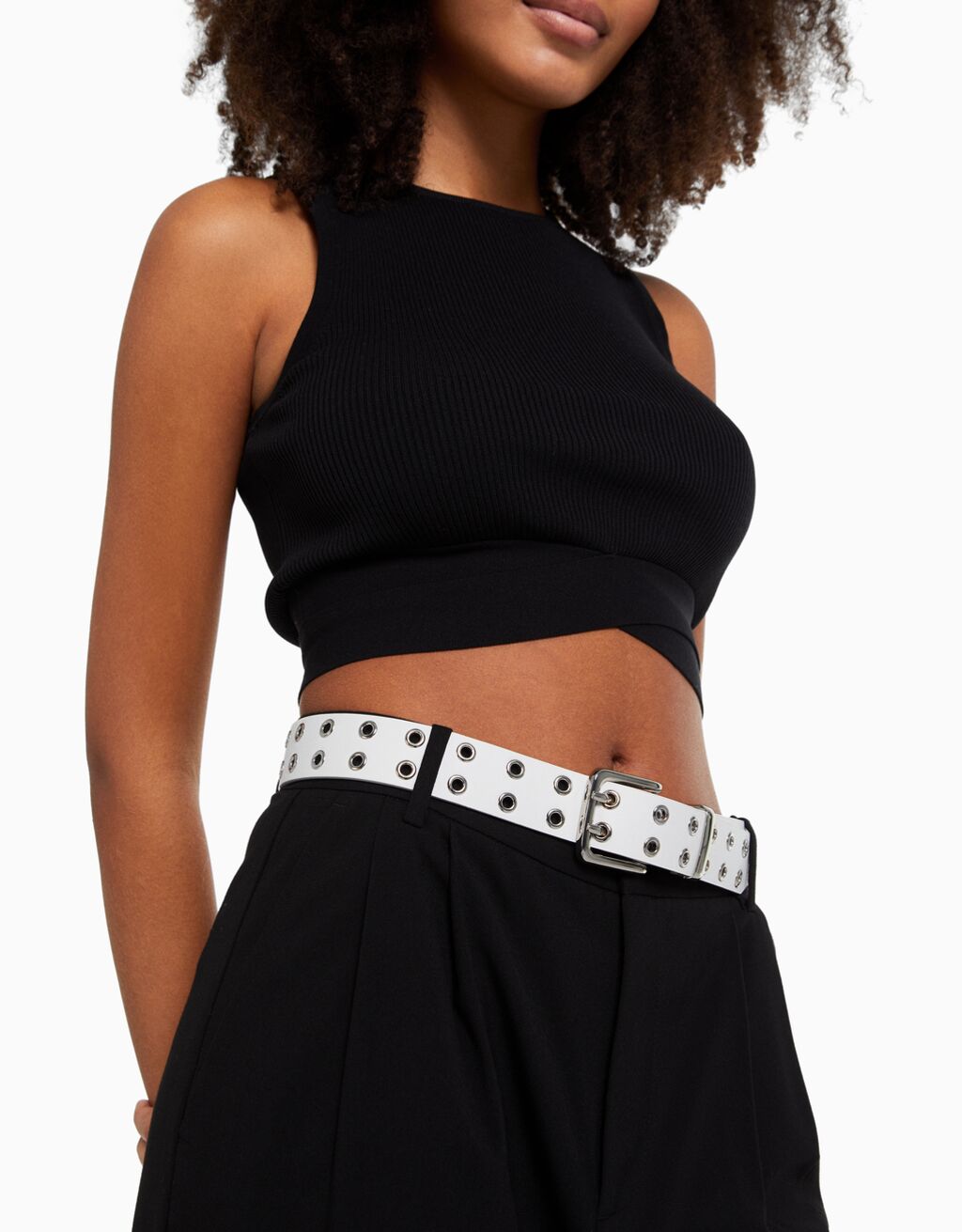 Faux leather belt with eyelets Woman Bershka