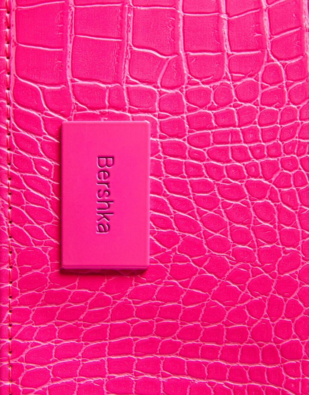 Card holder with animal print embossing Woman Bershka