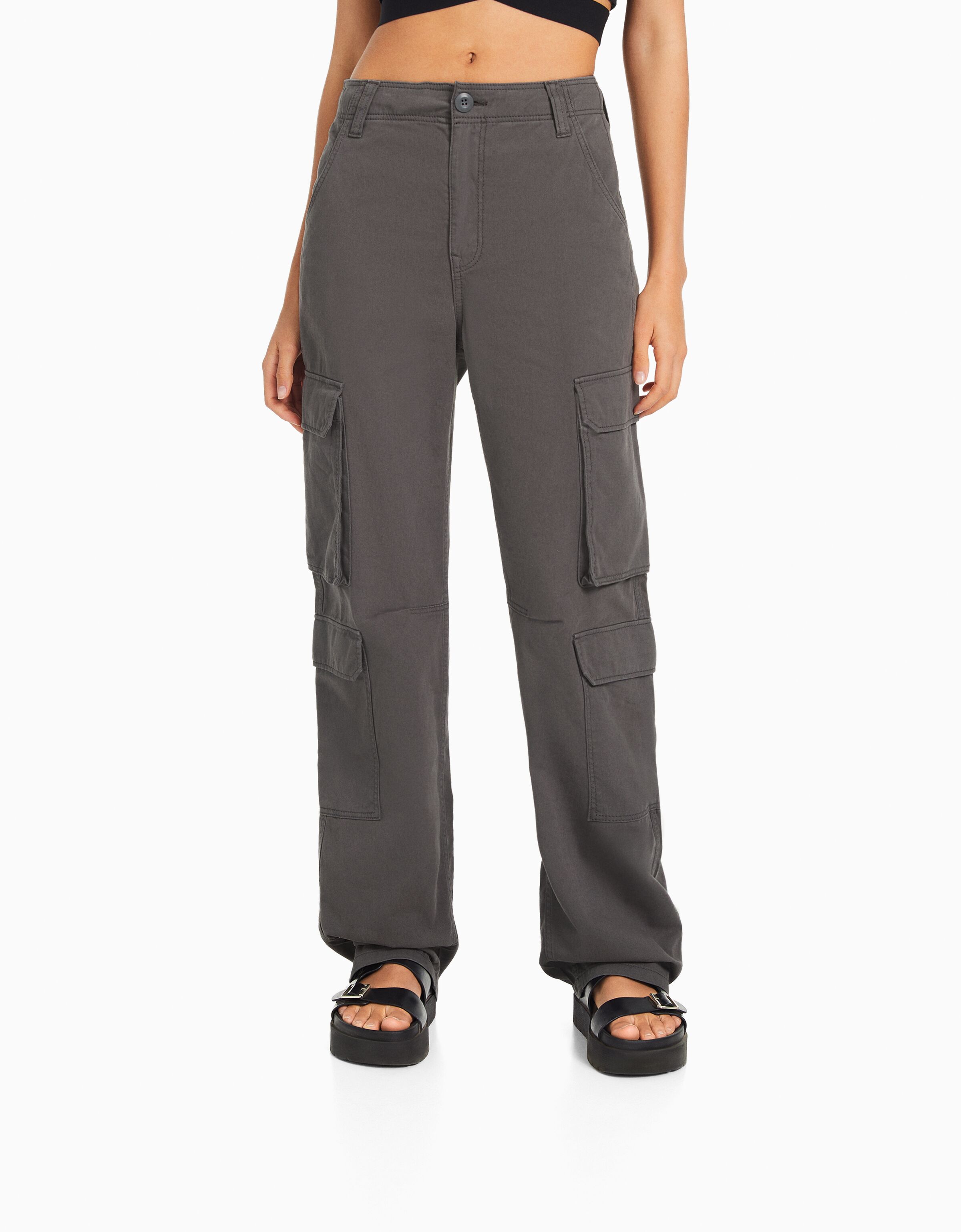 Adjustable multi-pocket twill cargo pants - Sale - Women | Bershka