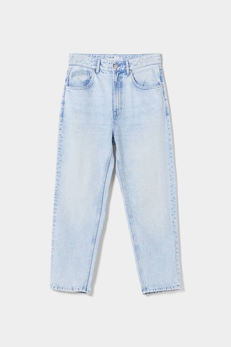 Loose fit jeans