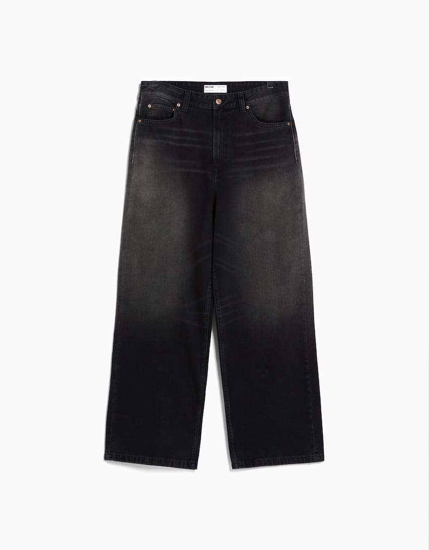 Worn effect super baggy jeans - Men | Bershka