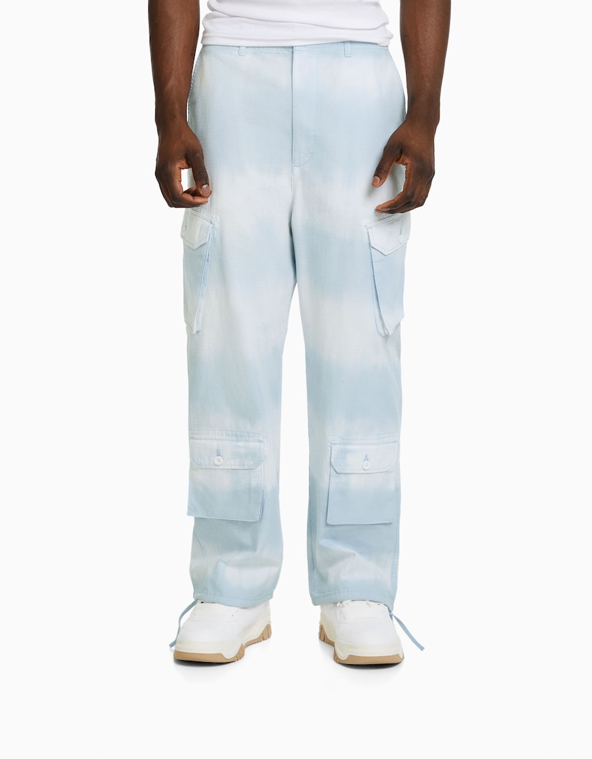 Tie-dye cotton cargo trousers - Women | Bershka