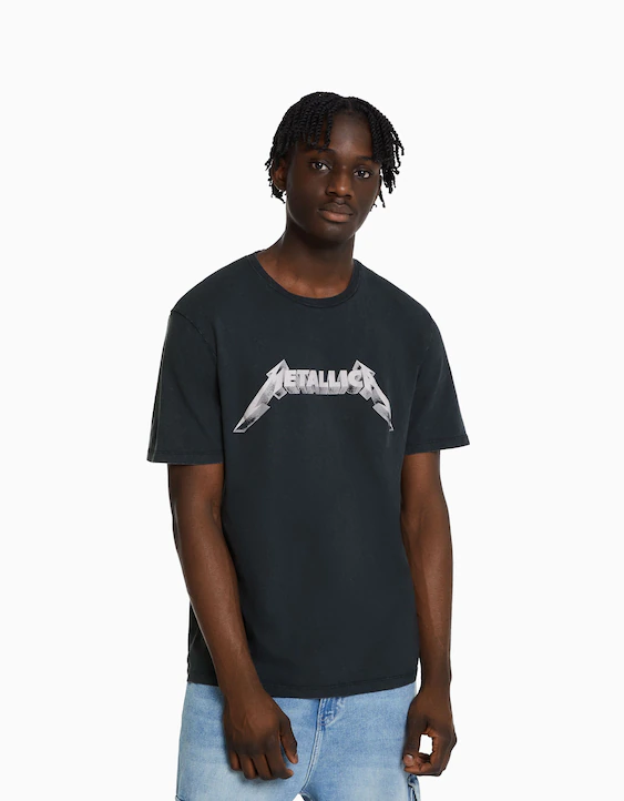 Camiseta Metallica easy efecto lavado print - Hombre | Bershka