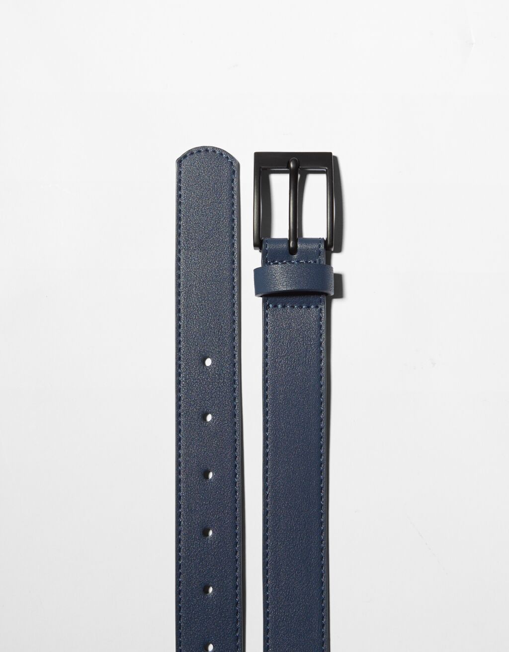 Thin faux leather belt Man Bershka