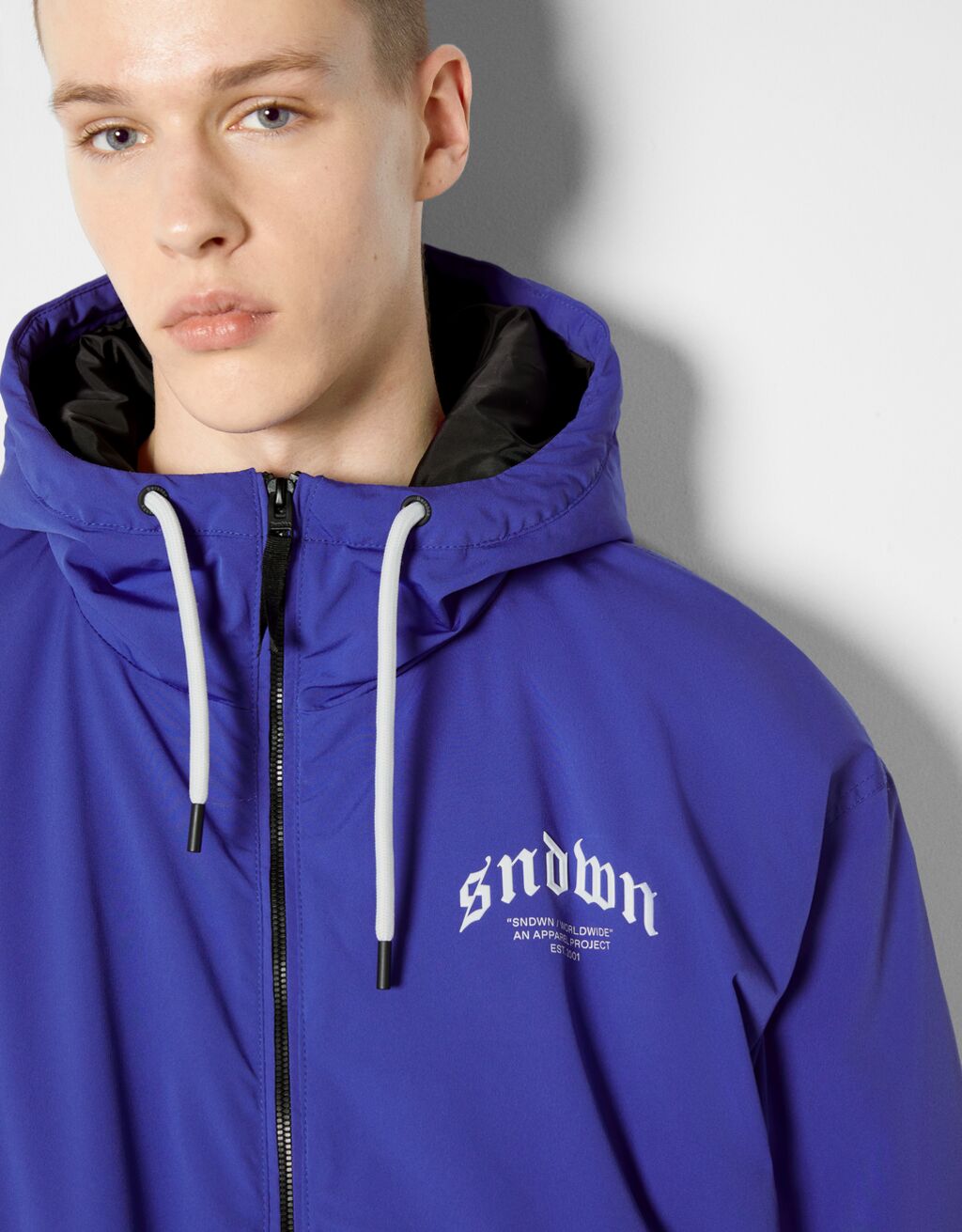 Printed puffer hooded jacket