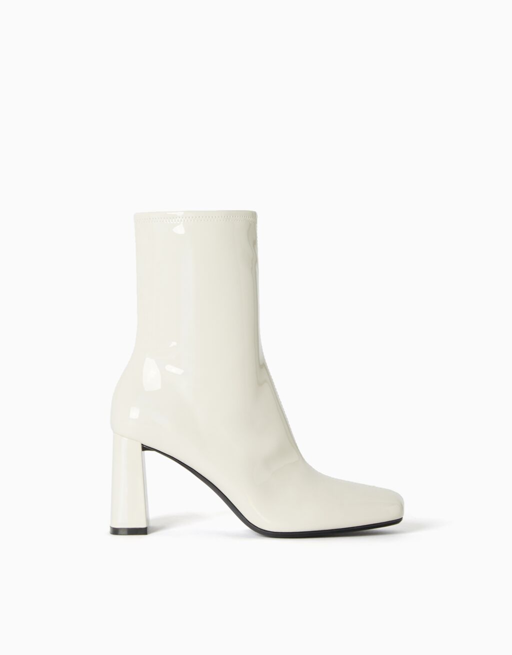 Laarzen en enkellaarzen - Dames | Bershka