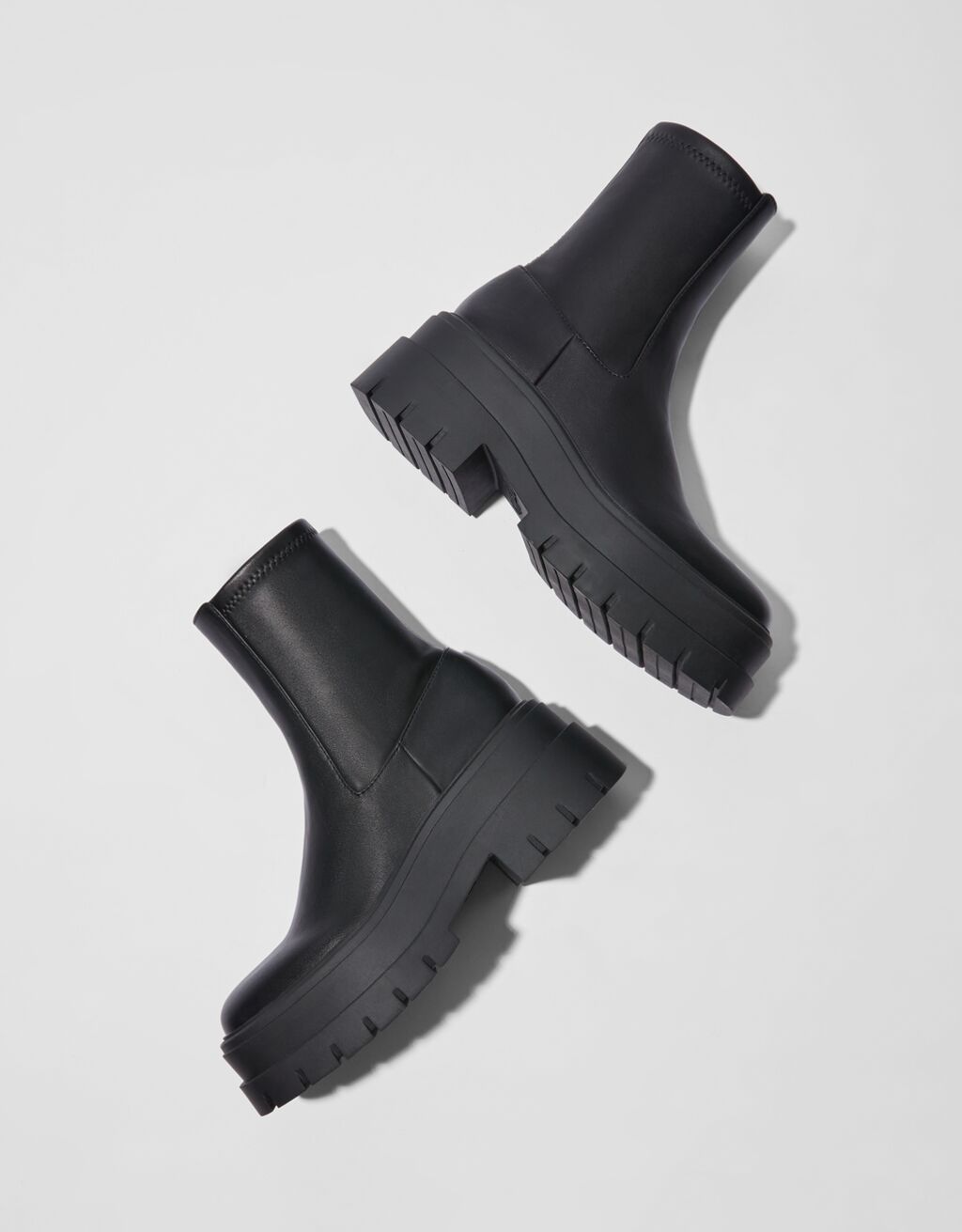 Fitted platform ankle boots - Woman | Bershka