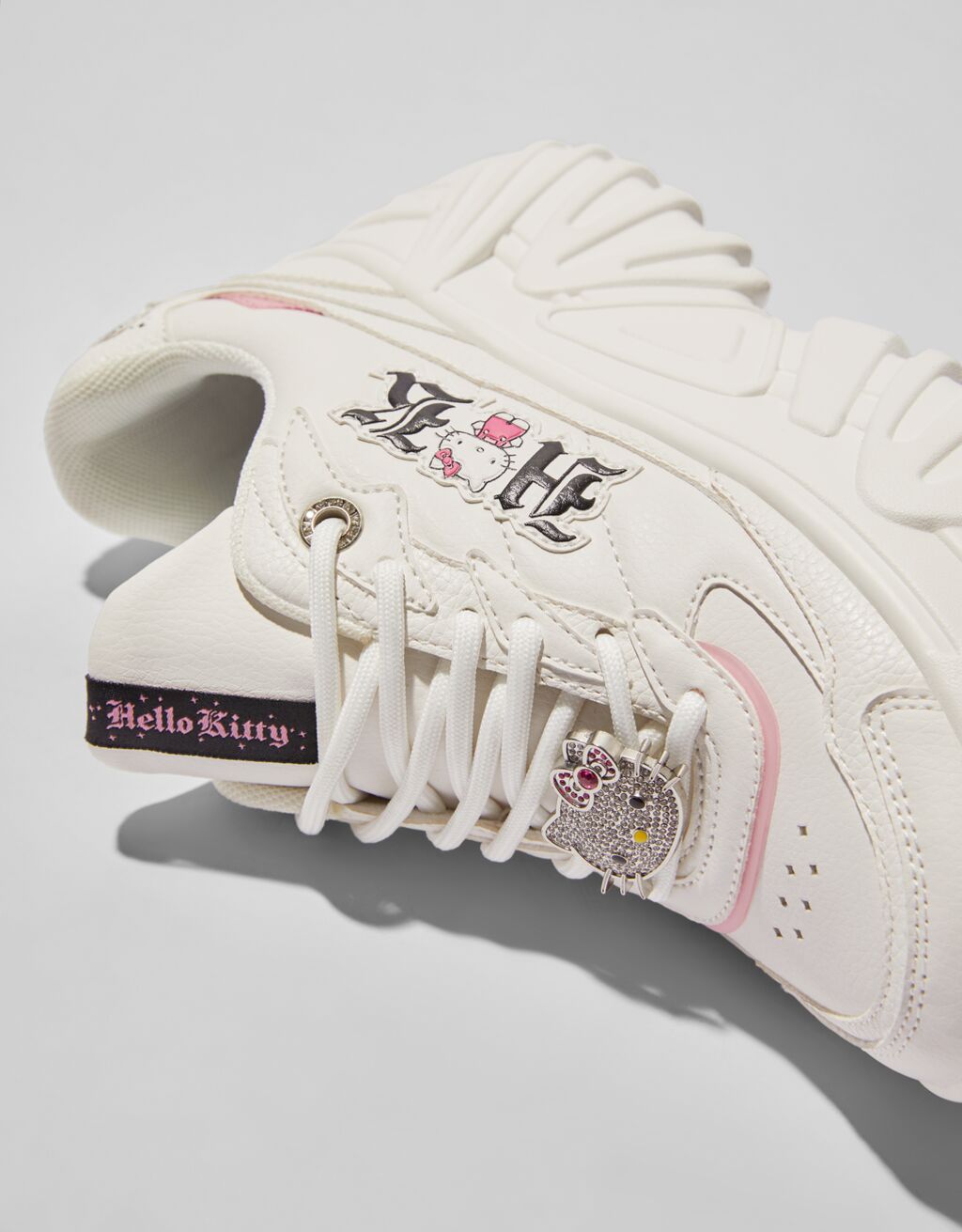 hello kitty platforms bershka