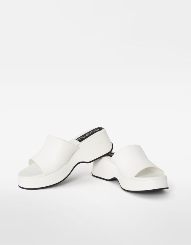 Platform sandals - Shoes - Woman | Bershka