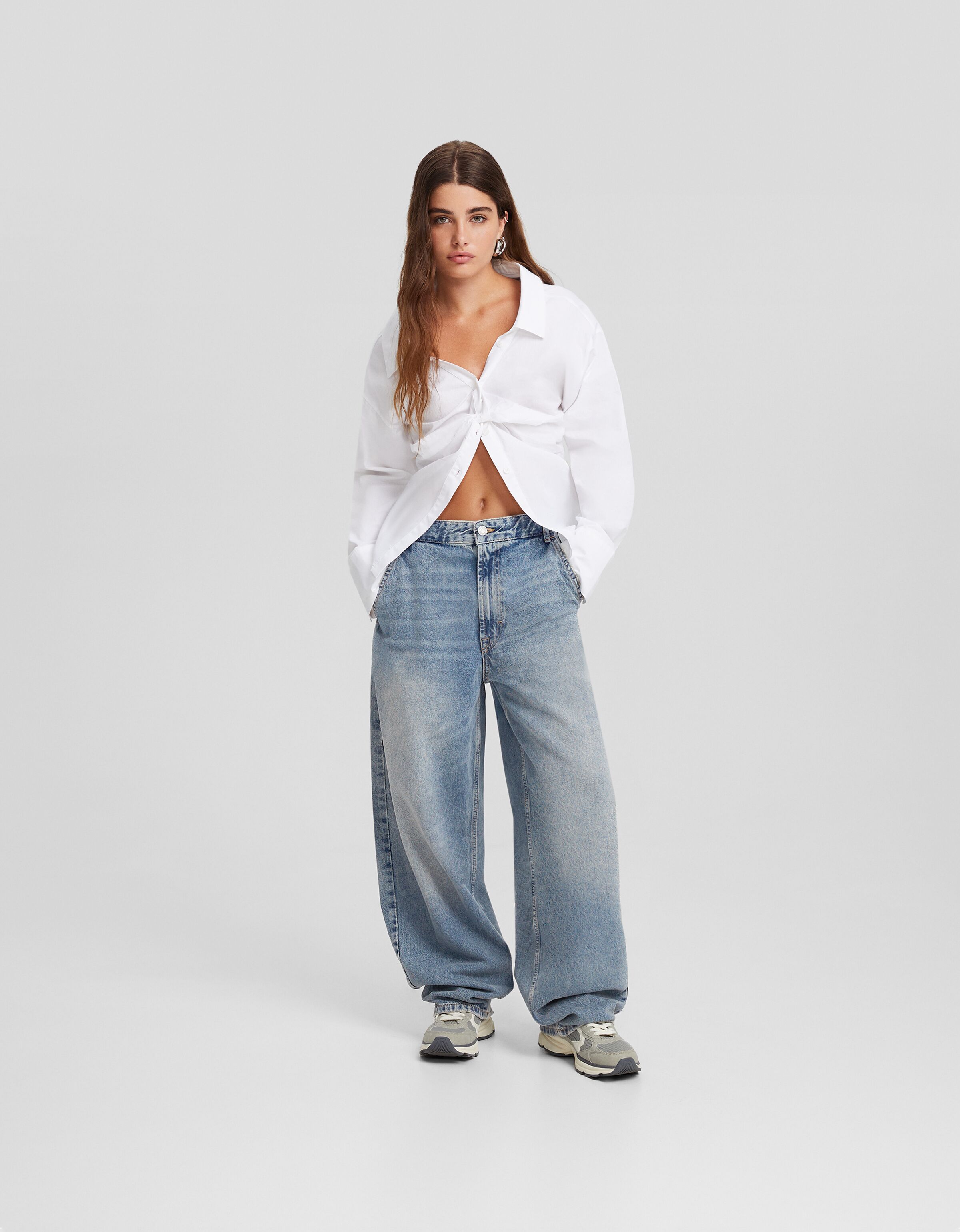 Faded effect skater fit jeans New Women Bershka