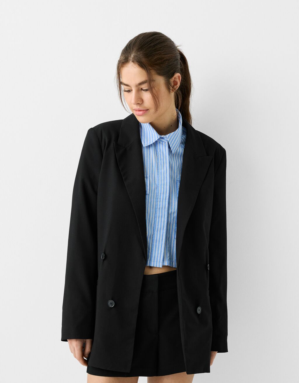 Slim fit flowing double breasted blazer