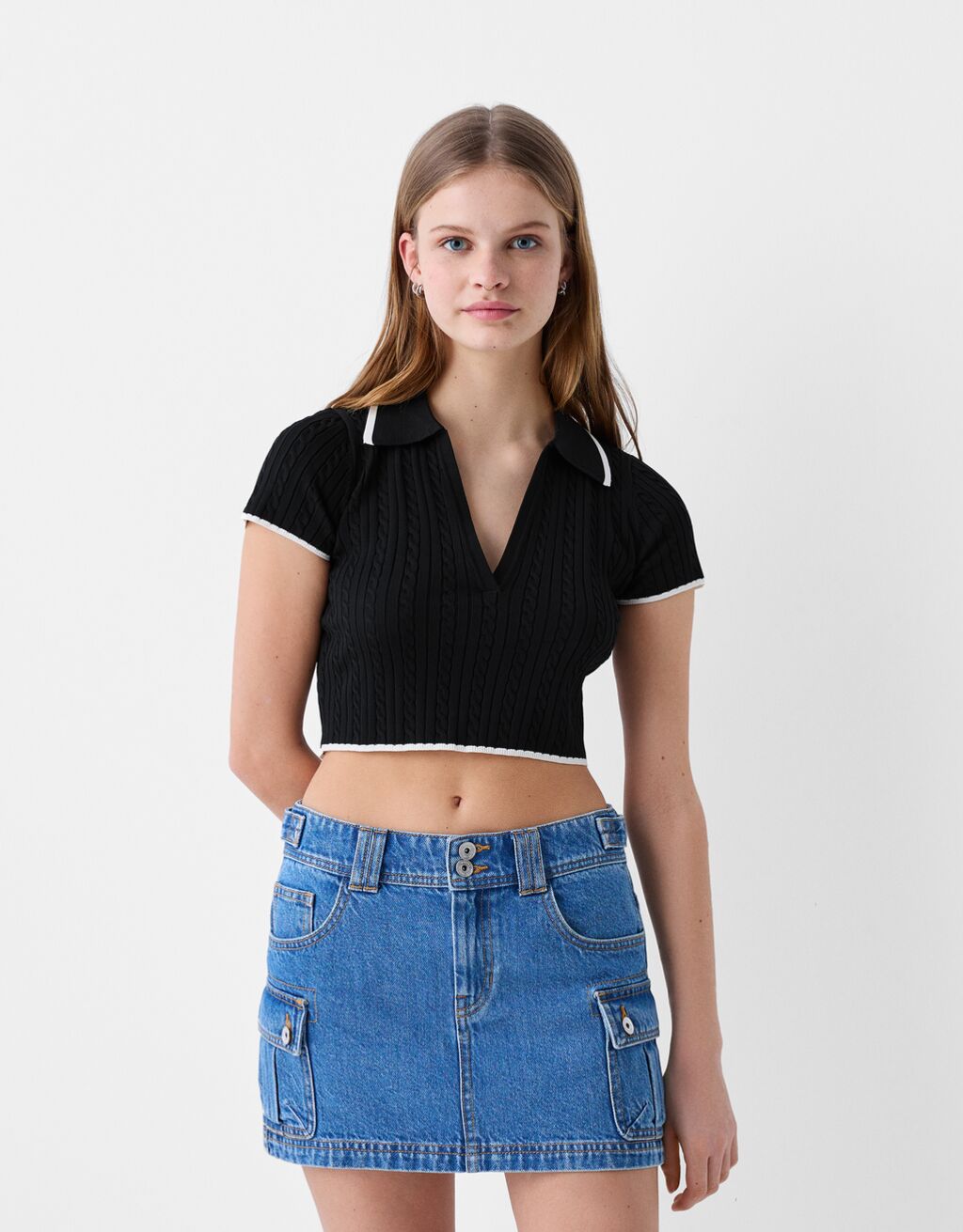 Short sleeve cable-knit polo collar sweater-Black-0