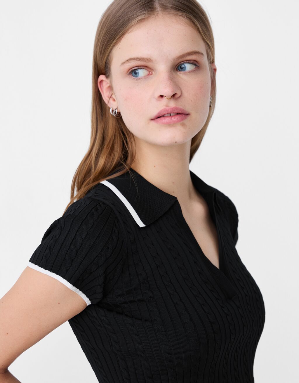 Short sleeve cable-knit polo collar sweater-Black-2