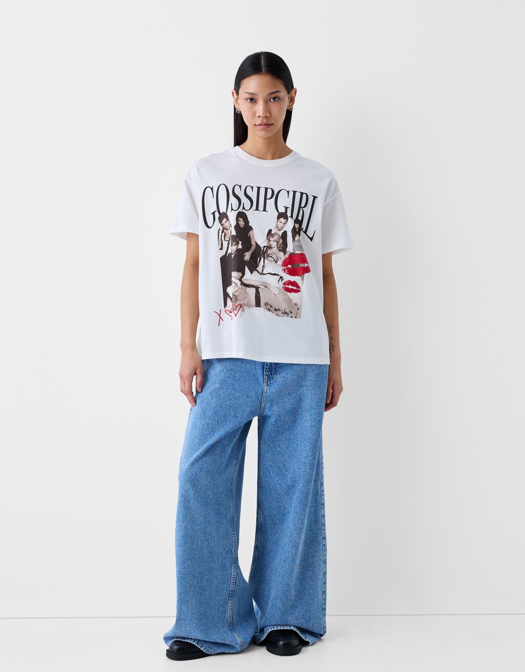 Kısa kollu Gossip Girls baskılı t-shirt-Krem-3