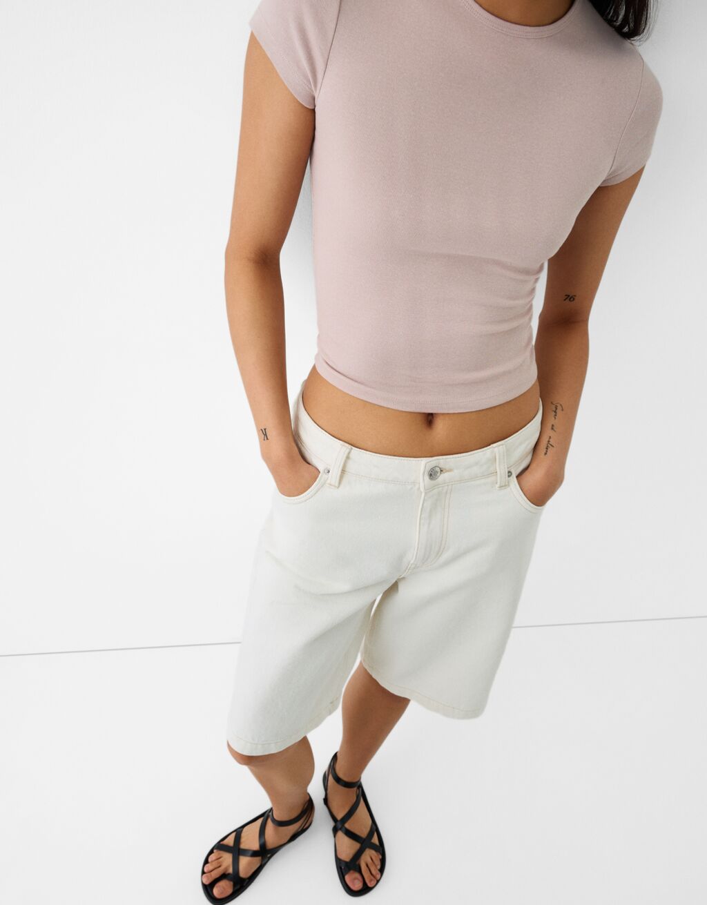 Camiseta manga corta cuello redondo-Arena-5