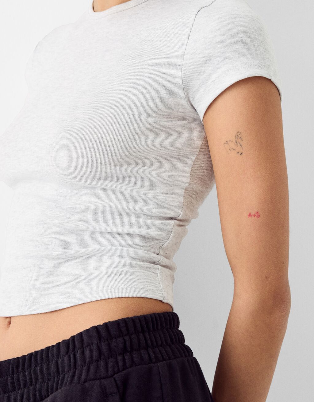 Kısa kollu bisiklet yaka t-shirt-Gri-5