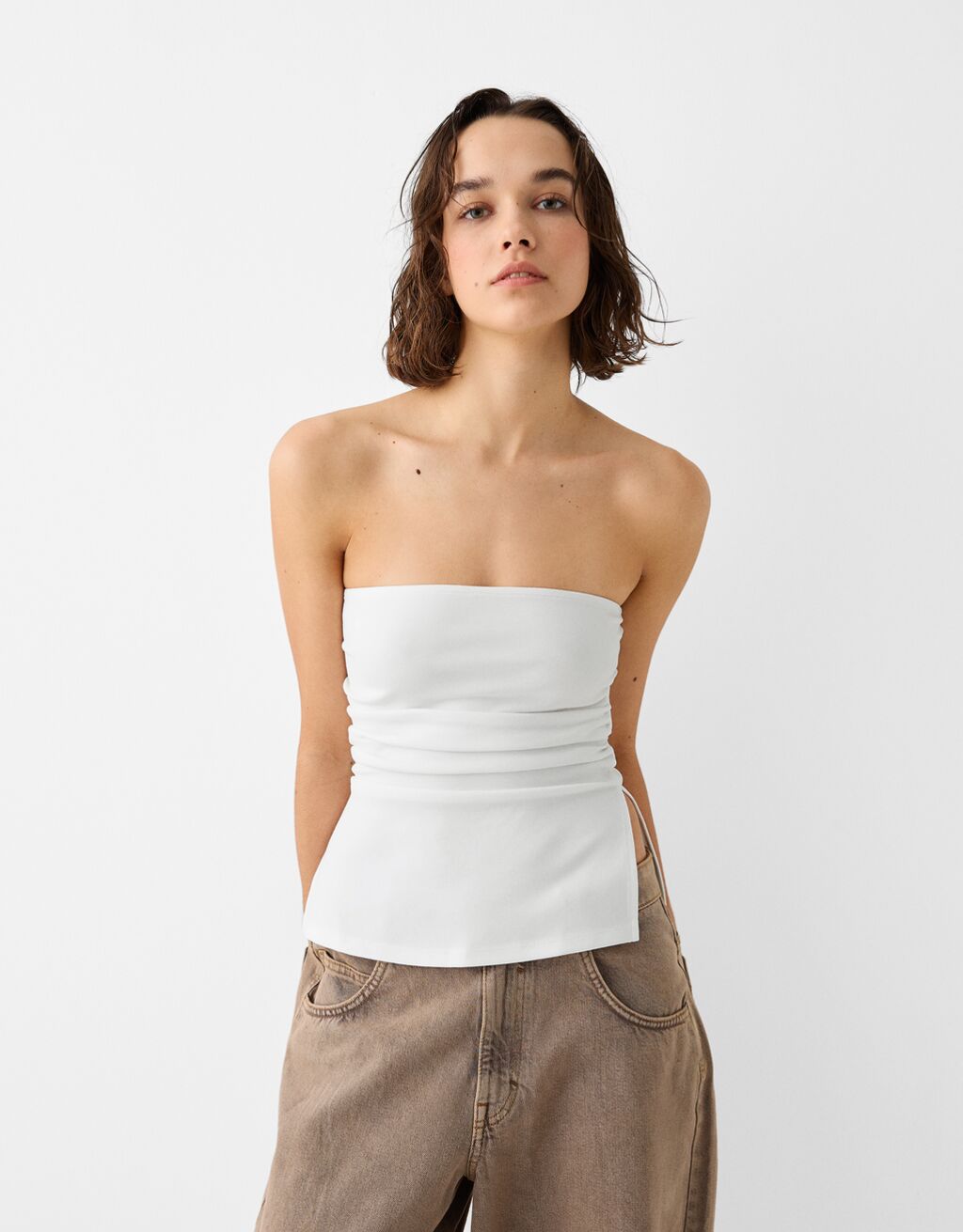 Top bandeau blanco bershka deals