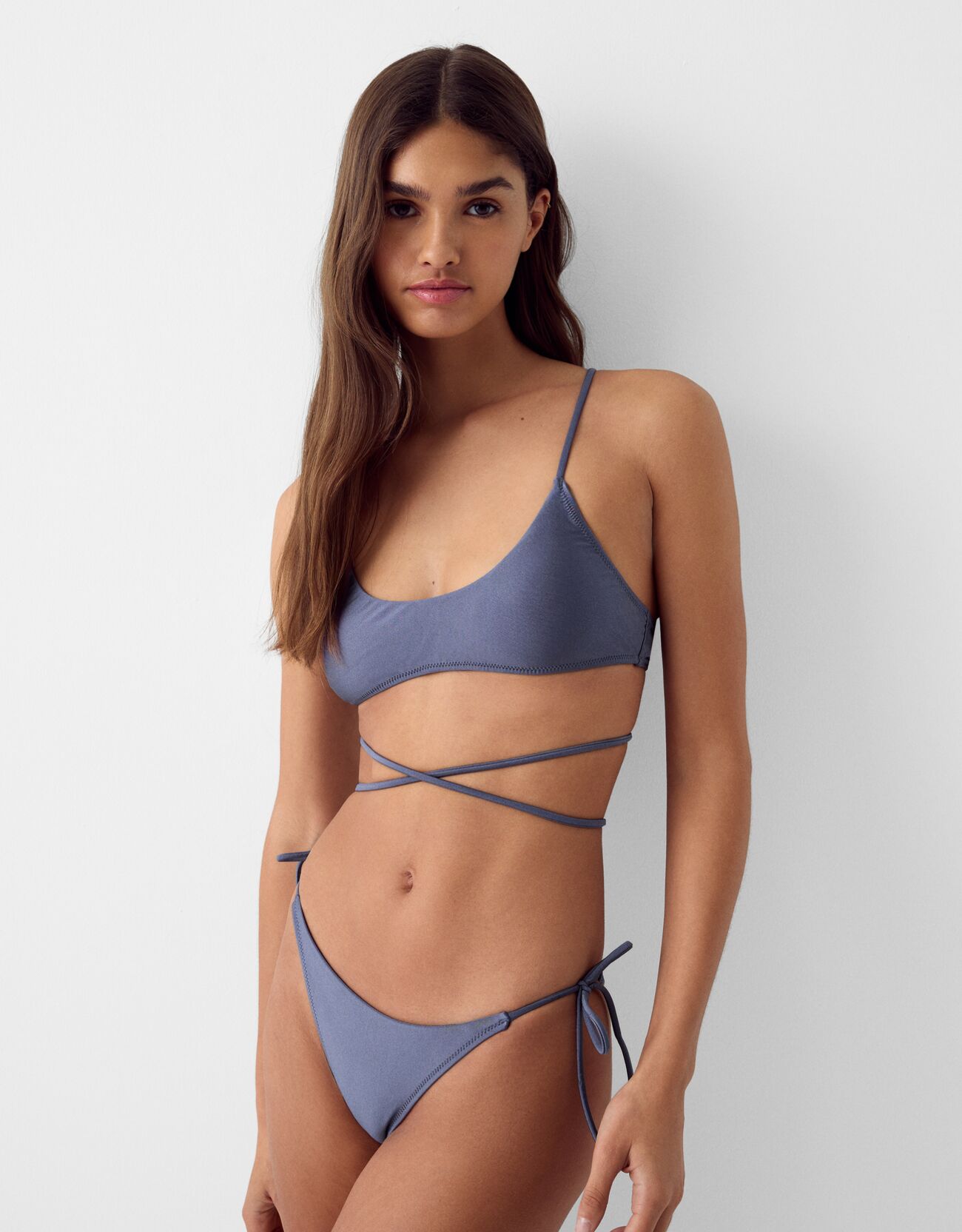 Bershka Schimmerndes Verstellbares Bikinihöschen Damen M Grau