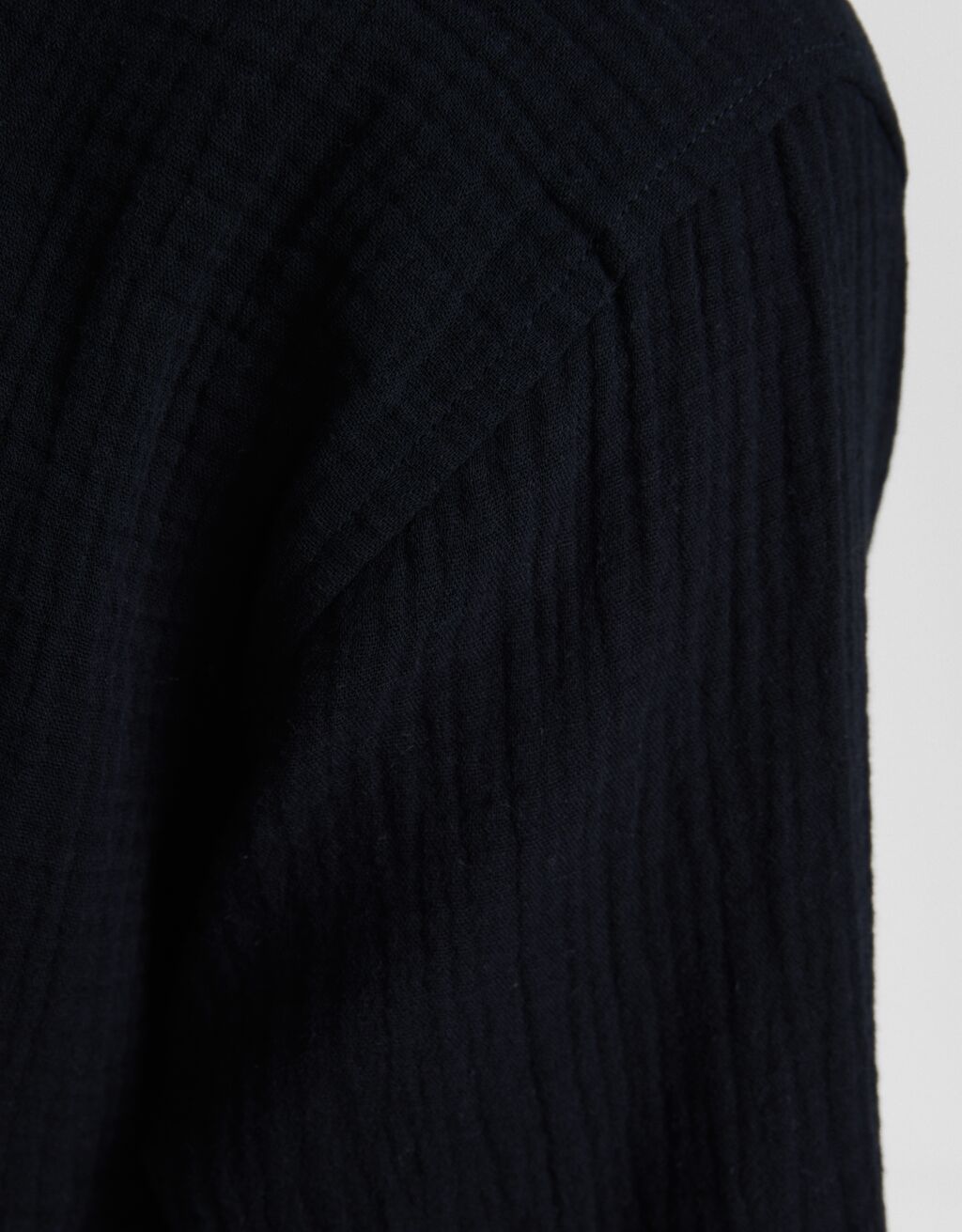 Relaxed fit short sleeve textured shirt-Black-5