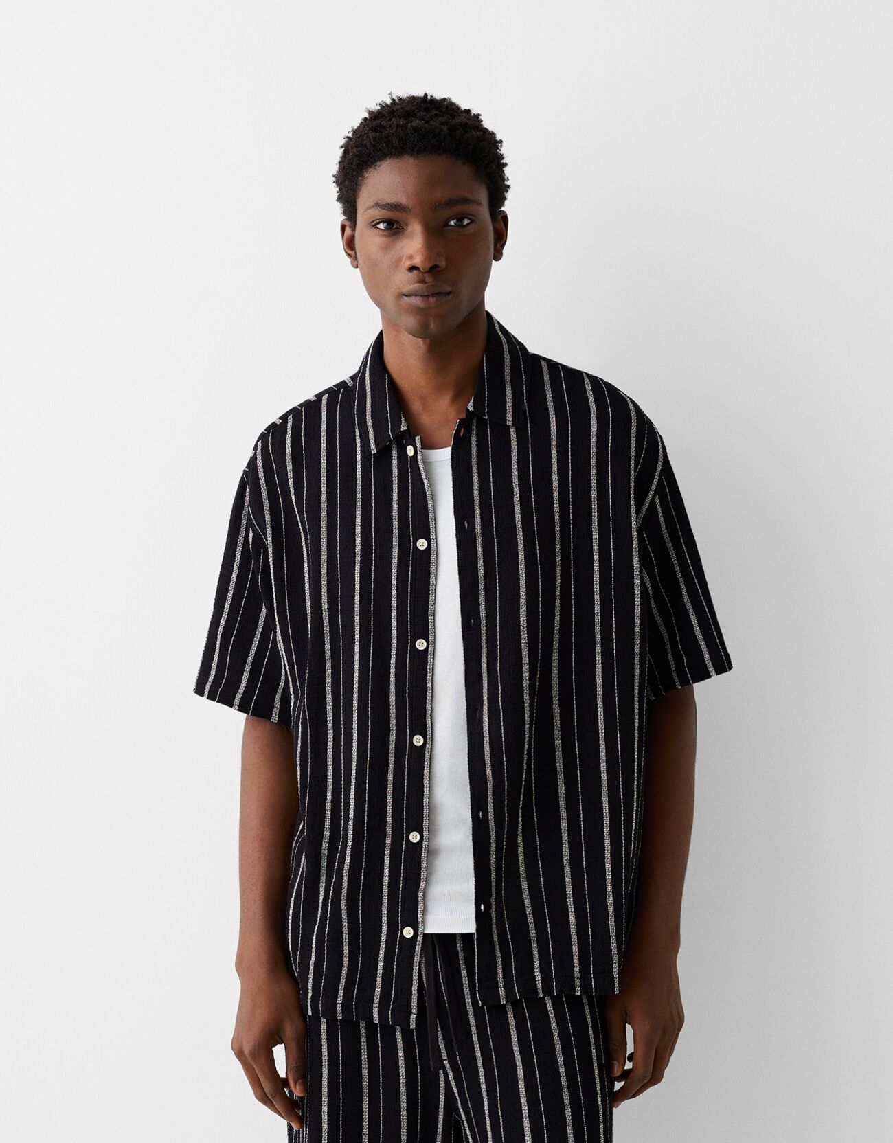 Bershka Camicia A Maniche Corte Semplice A Righe Uomo Xl Nero