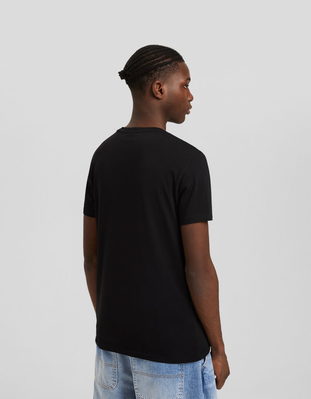 T-shirt manga curta regular fit-Preto-1